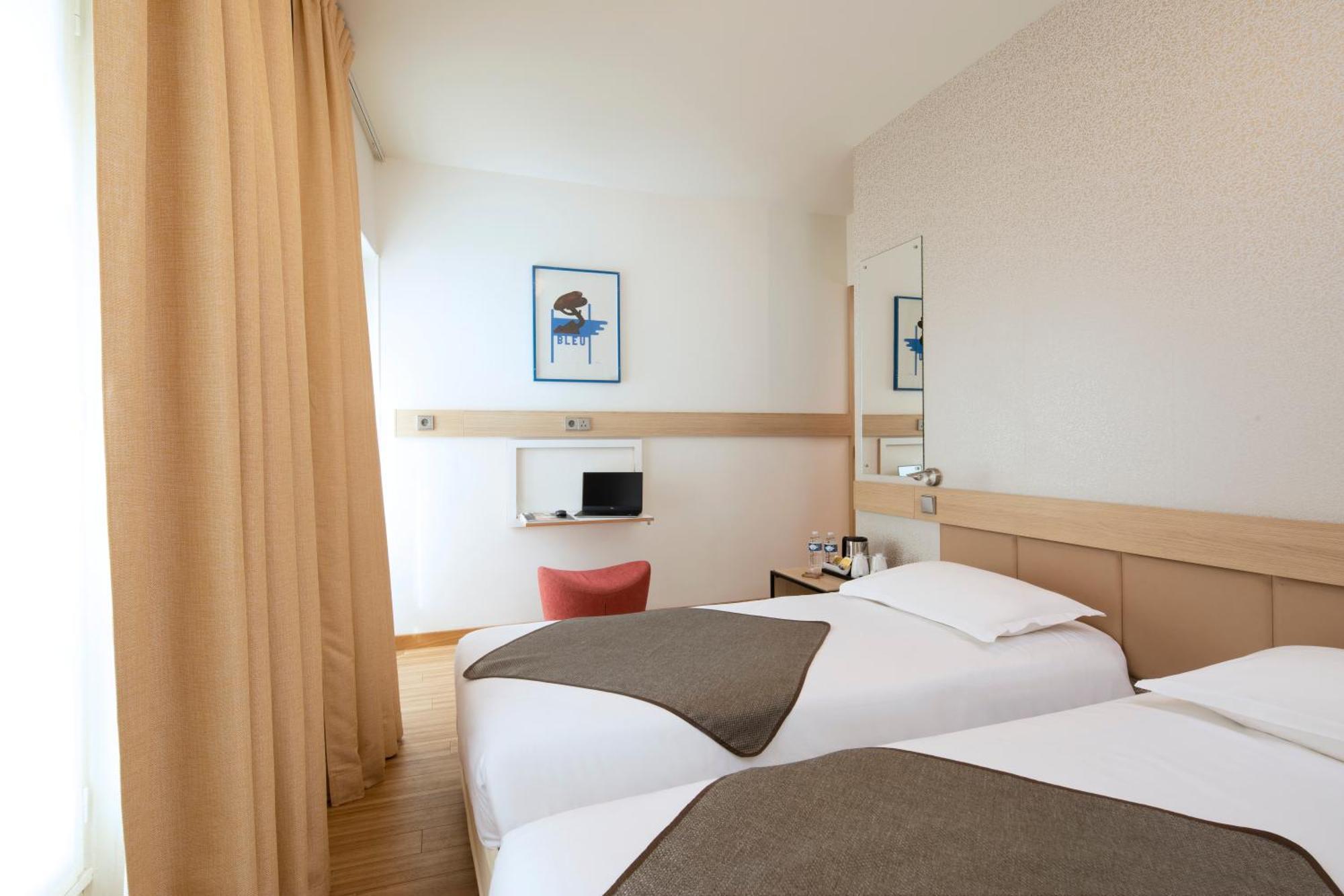 Hotel Hor Les Lumieres Париж Экстерьер фото