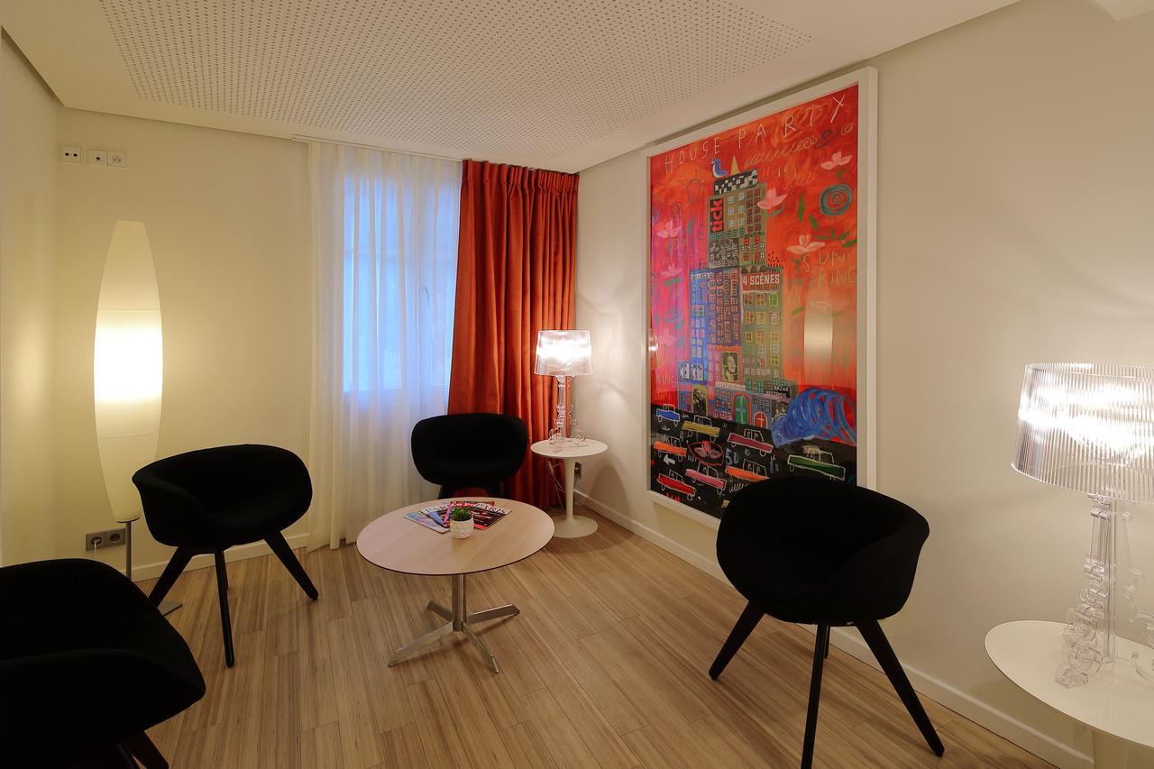 Hotel Hor Les Lumieres Париж Экстерьер фото